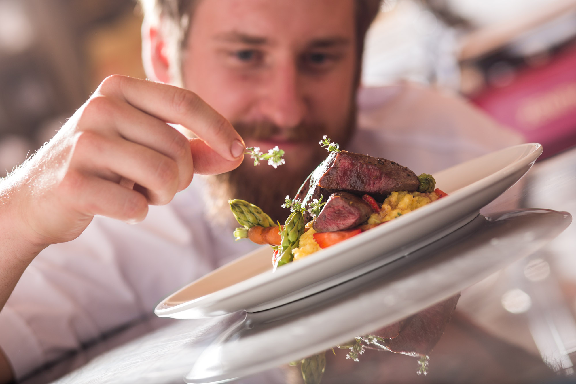 Weingut Karnburg - Koch mit Liebe zum Detail